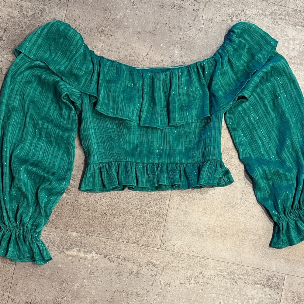☘️Lovers + Friends Emerald Off-Shoulder Blouse
